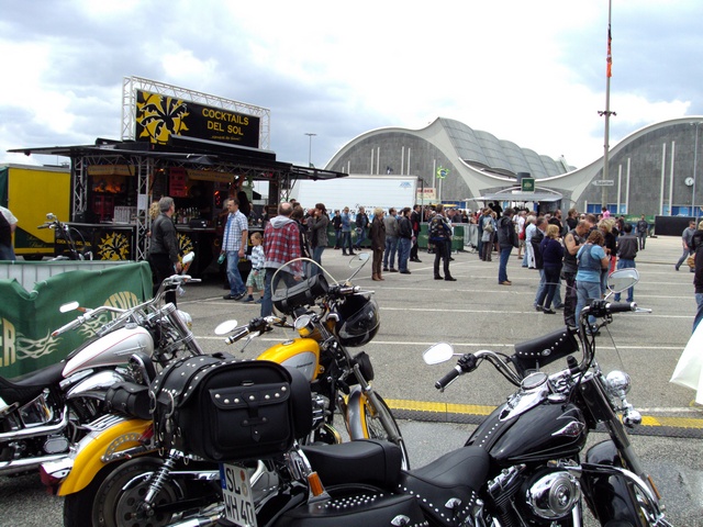 Hamburg_Harley_Days_2.JPG -                                