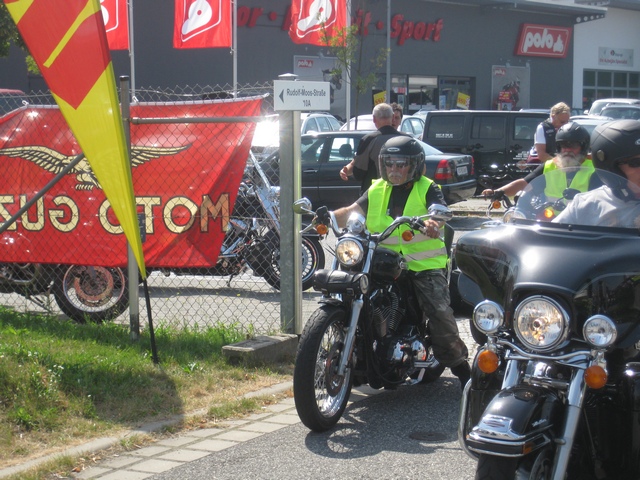 Harley_on_Tour_16.JPG