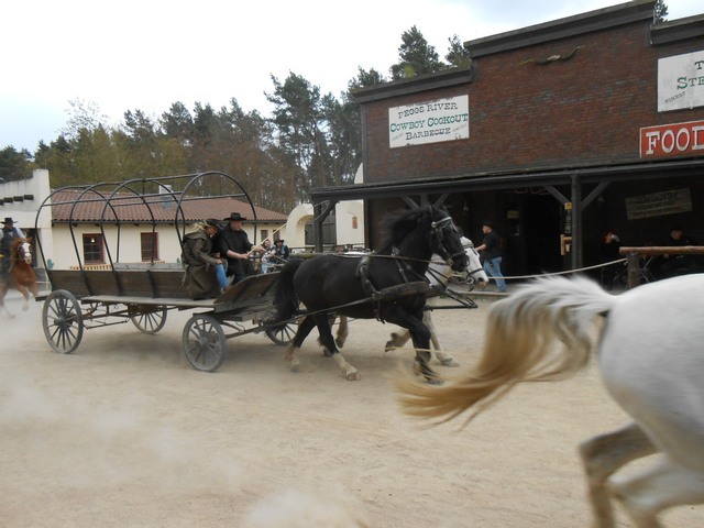 Auftaktfahrt nach Templin mit dem Mecklenburg Chapter Schwerin 42.jpg -           