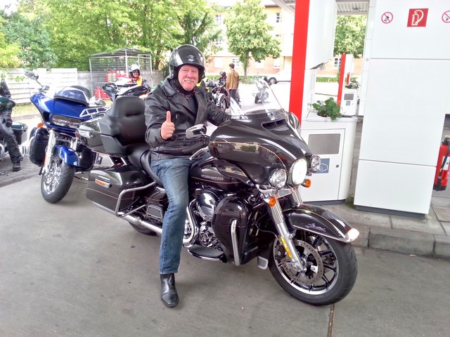 Harley on Tour 15.jpg